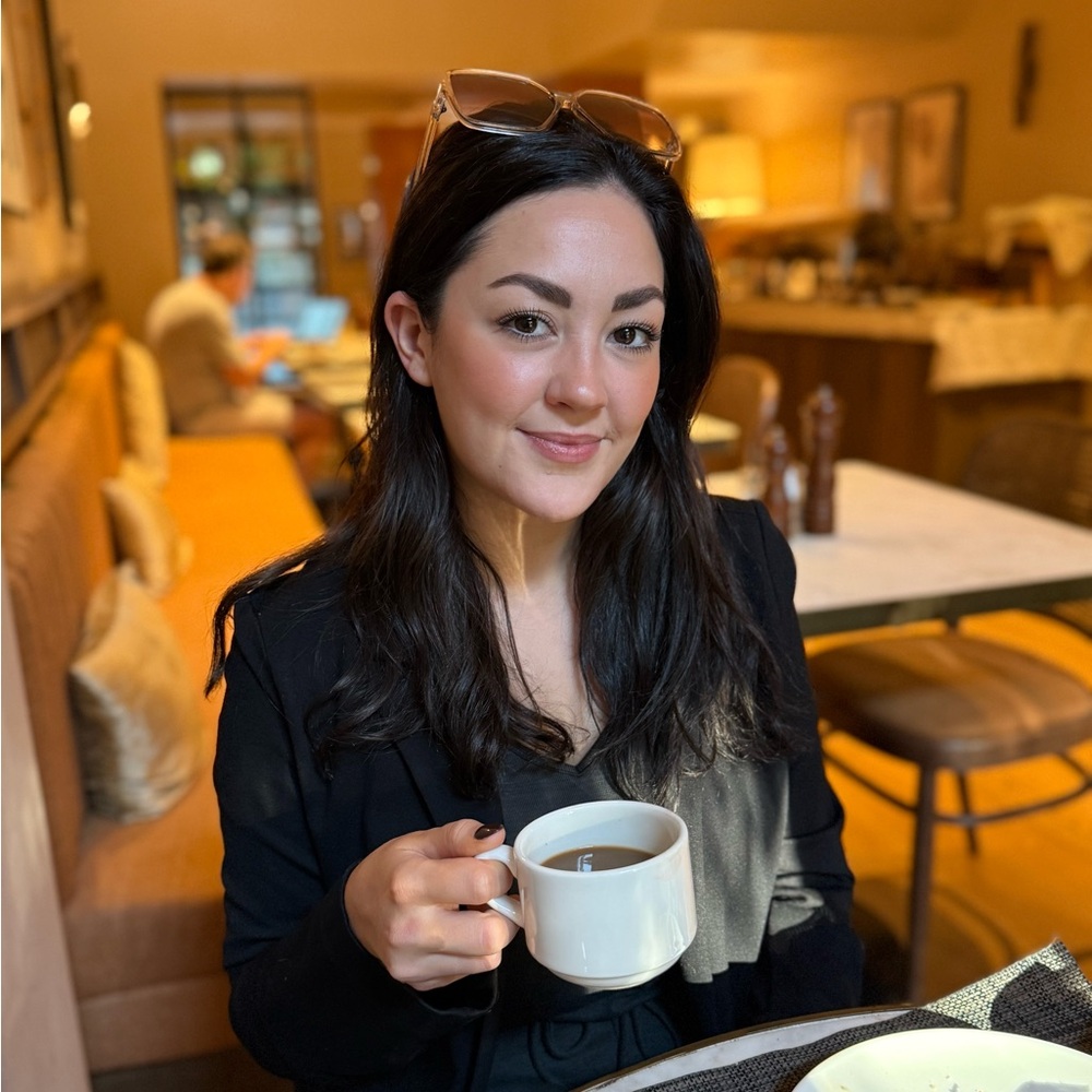 Meet your Posher, Natasha